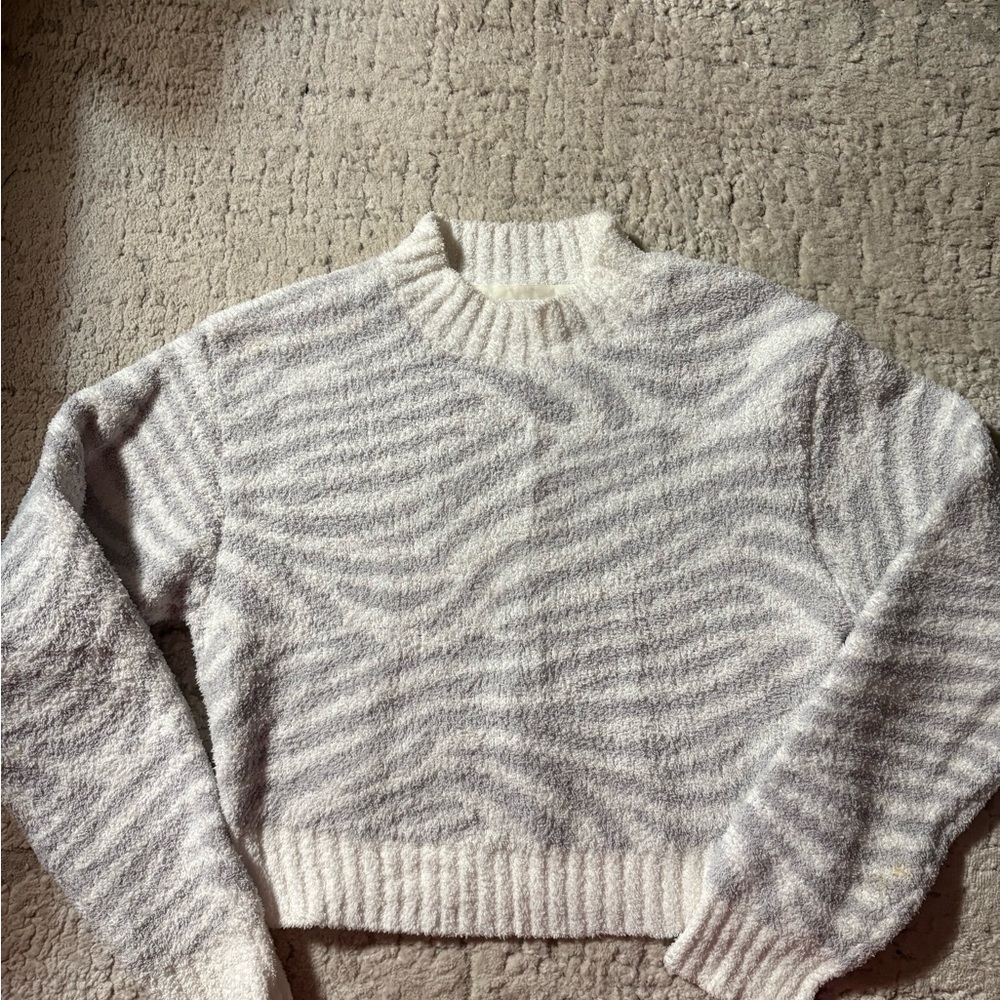 UGG Women's Zebra Pattern Sweater in Cream and Gray